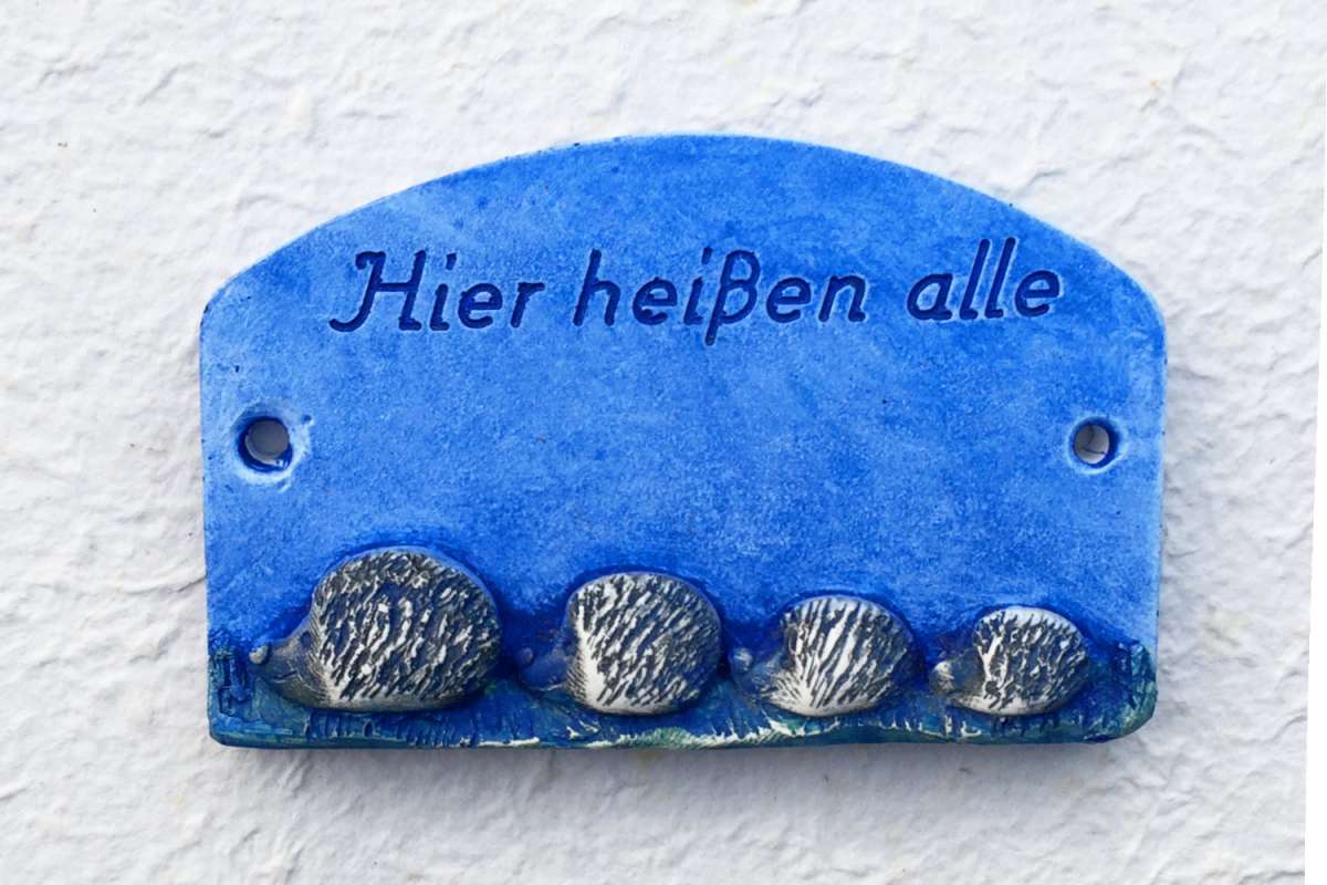 Türschild Aus Schiefer Mit Kuh-Motiv & Persönlicher Gravur | 22 X 8 Cm, Wetterfest Für Innen & Außen
